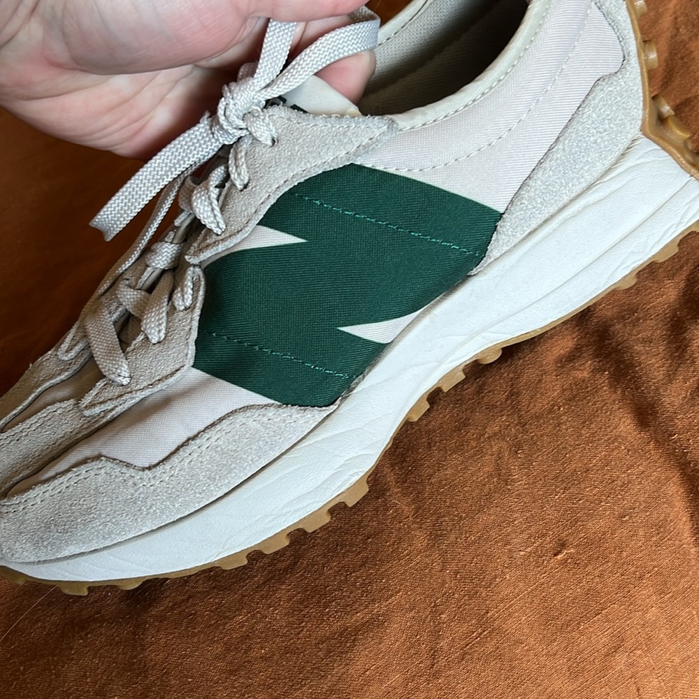 New balance 327